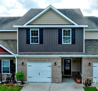 /international/us/437-governor-treutlen-circle-pooler-ga-110108237731/