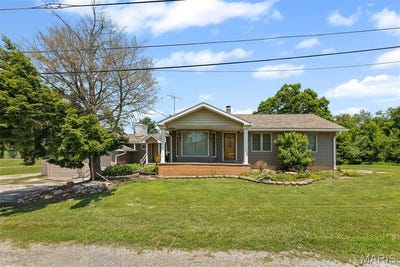 /international/us/3213-bassett-avenue-alton-il-110100868054/?lang=en