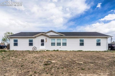 /international/us/736-indiana-avenue-limon-co-110107987848/