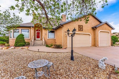 /international/us/743-county-rd-143-canon-city-co-110108628426/