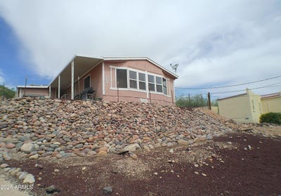 /international/us/84-n-rita-avenue-queen-valley-az-110108638266/