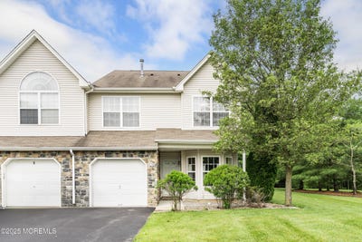 /international/us/1-maywood-run-tinton-falls-nj-110100221741/