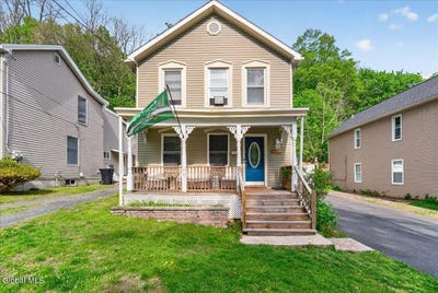 /international/us/115-orchard-avenue-troy-ny-110107843004/
