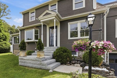 /international/us/1-abbot-street-westford-ma-110108470585/