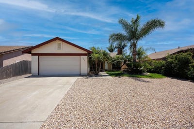 /international/us/10835-grand-fork-dr-santee-ca-110100339810/