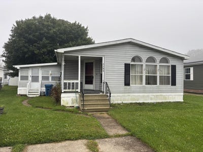 /international/us/3289-fallsmoor-street-jackson-mi-110110405235/
