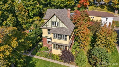 /international/us/302-mason-street-hancock-mi-110120463943/