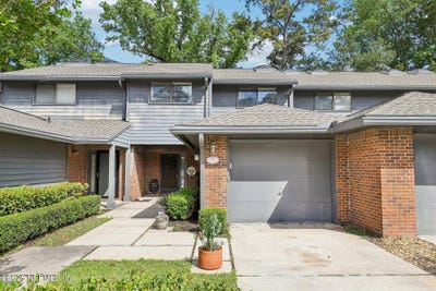 /international/us/4145-quiet-creek-loop-middleburg-fl-110107729608/