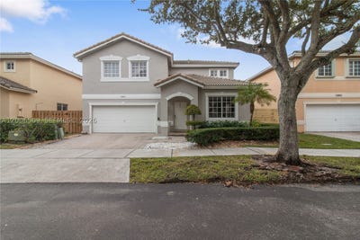 /international/us/10842-nw-53rd-ln-doral-fl-110107609922/