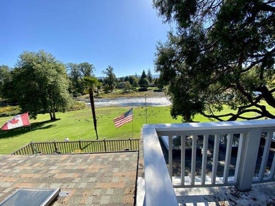 /international/us/955-sw-rogue-river-avenue-grants-pass-or-110106035556/