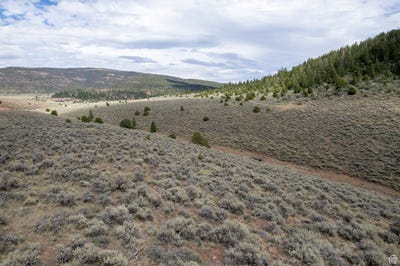 /international/us/15589-e-18680-n-gadson-draw-vernal-ut-110101125726/