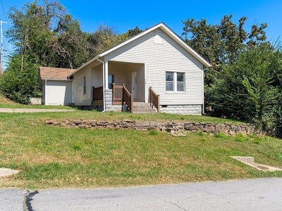 /international/us/1901-s-y-street-fort-smith-ar-110099645677/