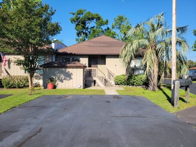 /international/us/901-colony-dr-north-myrtle-beach-sc-110108583135/