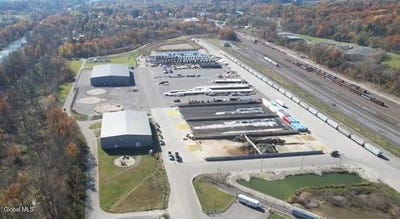 /international/us/470-lock-8-way-fort-edward-ny-110104253325/