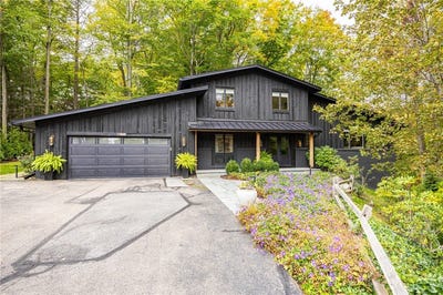 /international/us/317-brooksboro-drive-webster-ny-110120514779/