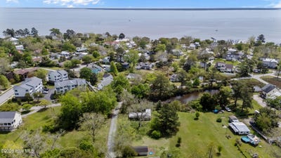 /international/us/401-neuse-street-oriental-nc-110107315101/