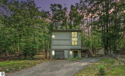 /international/us/6740-pheasant-run-gaylord-mi-110100393178/