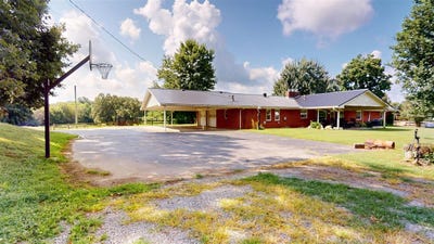 /international/us/1886-bowling-green-road-scottsville-ky-110101066642/