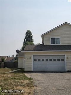 /international/us/214-brittany-loop-kootenai-id-110110011554/