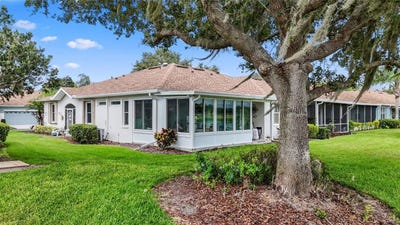 /international/us/1207-huntington-greens-drive-sun-city-center-fl-110100967380/