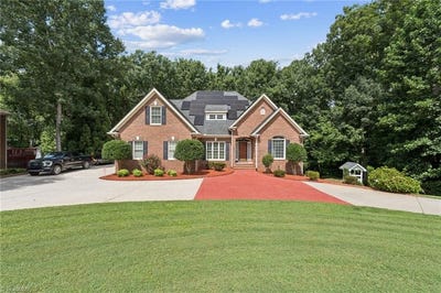 /international/us/2429-hickory-forest-drive-asheboro-nc-110100805304/