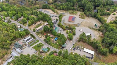 /international/us/11-town-shed-rd-brant-lake-ny-110108257768/