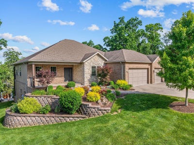 /international/us/156-pinehurst-drive-branson-mo-110108477844/