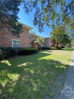 /international/us/3605-bull-street-savannah-ga-110105882183/