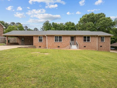 /international/us/228-anita-drive-spartanburg-sc-110098978182/
