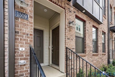 /international/us/1509-moore-street-richmond-va-110108805831/