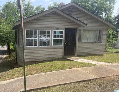 /international/us/329-62nd-street-fairfield-al-110089713275/