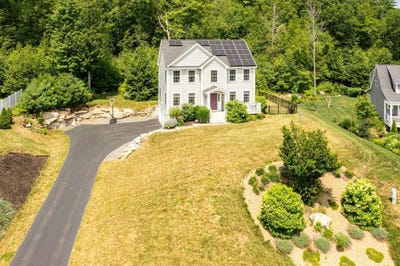 /international/us/35-thatcher-way-barrington-nh-110101064318/?lang=es