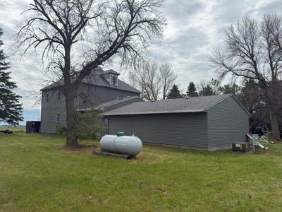 /international/us/93883-580th-avenue-mountain-lake-mn-110108891026/