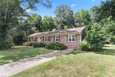 /international/us/413-ella-taylor-road-yorktown-va-110101189267/