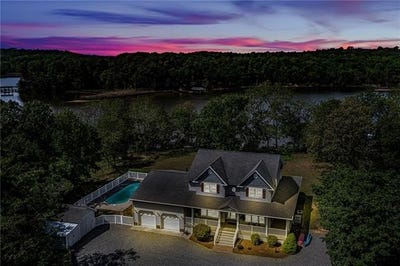 /international/us/457-scenic-drive-mount-holly-va-110099129611/