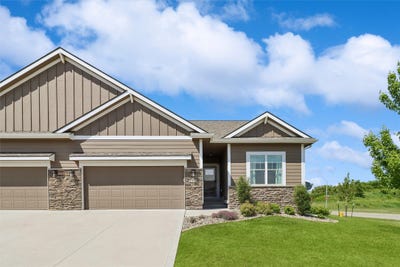 /international/us/1138-ne-17th-lane-ankeny-ia-110108388916/