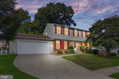 /international/us/103-n-cameron-street-sterling-va-110120513656/