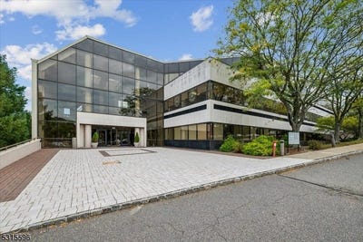/international/us/1465-state-route-31-clinton-twp-nj-110094876809/