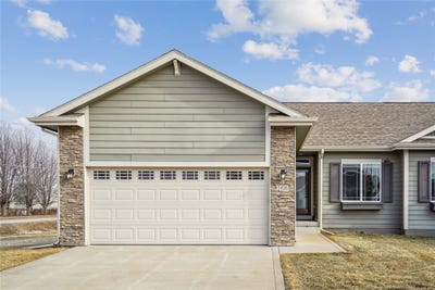 /international/us/2405-3rd-avenue-se-altoona-ia-110103987517/
