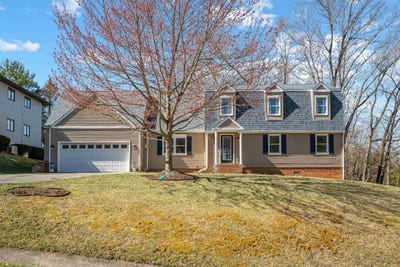 /international/us/300-chestnut-street-pearisburg-va-110101223616/?lang=zh-cn