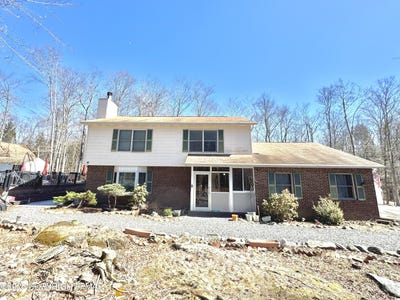/international/us/187-choctaw-drive-pocono-lake-pa-110106702117/