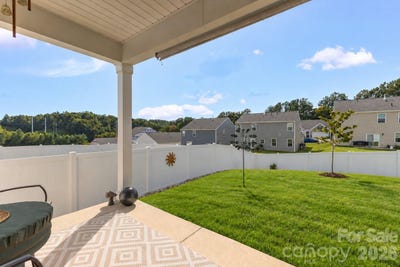 /international/us/3865-maxwell-henry-lane-nw-conover-nc-110110089611/