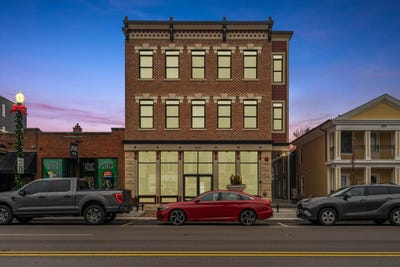 /international/us/1016-s-state-street-lockport-il-110107612472/