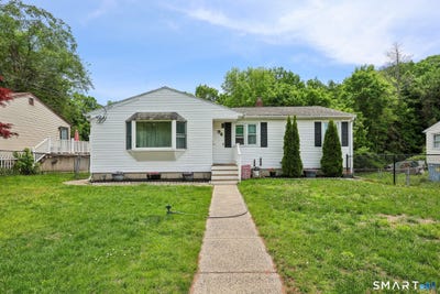 /international/us/94-roosevelt-st-extension-new-haven-ct-110108301122/