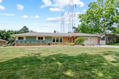 /international/us/1407-n-119th-st-wauwatosa-wi-110100968322/