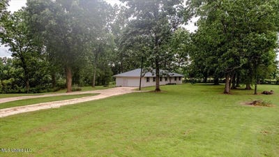 /international/us/7485-highway-4-senatobia-ms-110099986797/