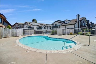 /international/us/217-e-commonwealth-avenue-alhambra-ca-110107698019/