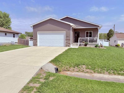 /international/us/810-9th-street-duncan-ne-110108011566/