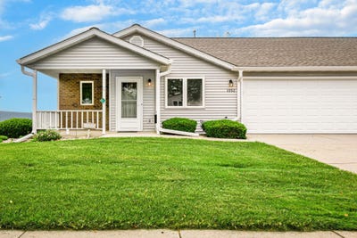 /international/us/1352-15th-street-baraboo-wi-110108825303/