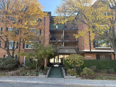 /international/us/arlington-heights-il-110104974895/